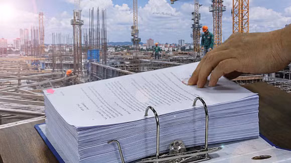 Một số nhà thầu từng tham dự nhiều gói thầu xây lắp nhưng vẫn quên cung cấp bảo đảm dự thầu. Ảnh minh họa: Nhã Chi