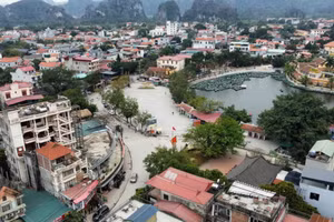 Một đoạn trên tuyến đường Tam Cốc - Bích Động Ảnh: Xuân Cường