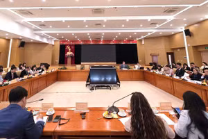 Đoàn doanh nghiệp Hội đồng kinh doanh Hoa Kỳ - ASEAN bày tỏ mong muốn mở rộng hợp tác, đầu tư lĩnh vực giao thông, xây dựng tại Việt Nam Ảnh: BXD