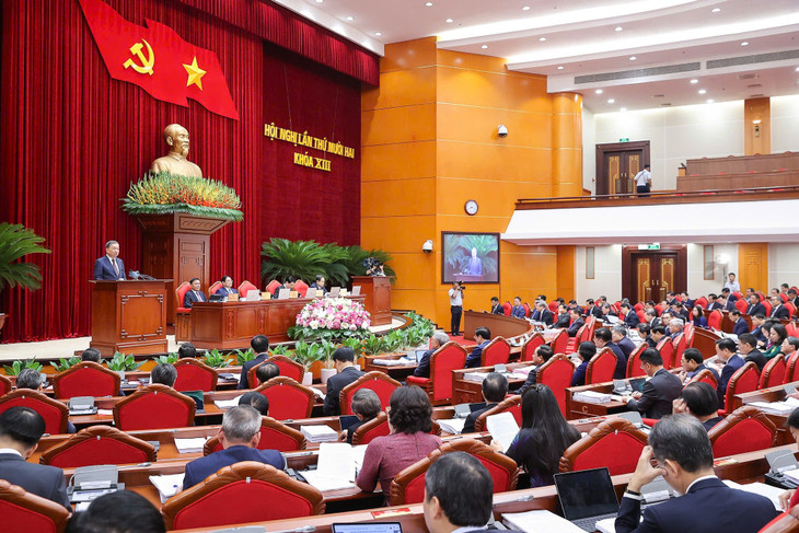 Tổng Bí thư Tô Lâm tin tưởng Hội nghị Trung ương 12 sẽ thành công tốt đẹp, tạo đà vững chắc cho công tác chuẩn bị Đại hội XIV của đảng, đáp ứng kỳ vọng của toàn Đảng, toàn dân, toàn quân 03-2.jpg