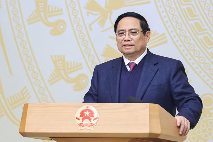 Thủ tướng Phạm Minh Chính phát biểu khai mạc Hội nghị toàn quốc thúc đẩy đầu tư công năm 2025 và năm 2026 - Ảnh: VGP/Nhật Bắc