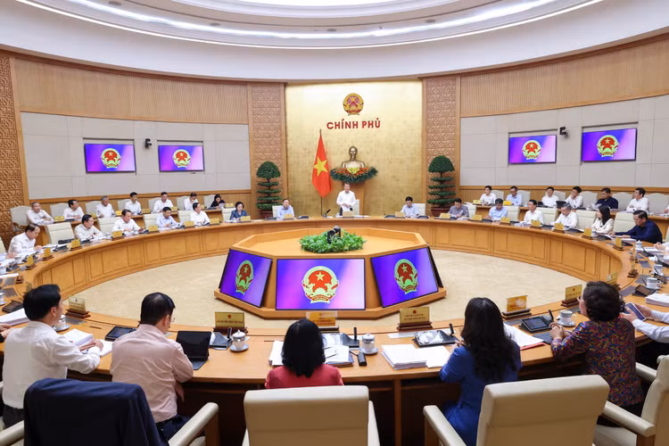 Thủ tướng Chính phủ Lê Minh Hưng chủ trì phiên họp Chính phủ thường kỳ tháng 4/2026 - phiên họp Chính phủ thường kỳ đầu tiên của Chính phủ khóa XVI