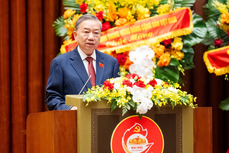 Tổng Bí thư Tô Lâm phát biểu tại Đại hội đại biểu Đảng bộ Quốc hội lần thứ nhất, nhiệm kỳ 2025-2030 - Ảnh: VGP