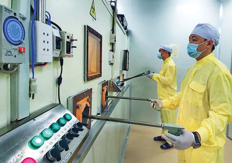 Nghị định số 331/2025/NĐ-CP quy định rõ chính sách ưu đãi nhằm tăng cường năng lực chế tạo thiết bị, nội địa hóa, làm chủ công nghệ trong lĩnh vực năng lượng nguyên tử. Ảnh: Đồng Vị