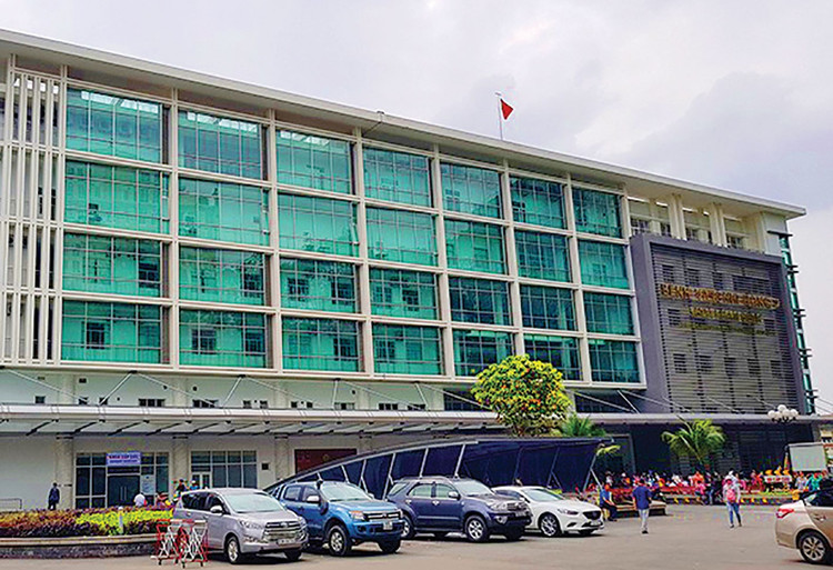 Gói thầu Xây lắp thuộc Dự án Xây dựng mới Khối bệnh nhiệt đới và nghiên cứu Bệnh viện Nhi đồng 2 (TP.HCM) có giá 543,6 tỷ đồng. Ảnh: Giang Phương