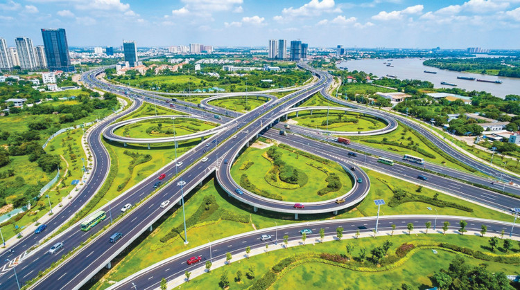 Kết quả thực hiện các gói thầu tương tự là cơ sở để chủ đầu tư đánh giá uy tín nhà thầu, áp dụng chỉ định thầu đối với các gói thầu có yêu cầu tiến độ cấp bách. Ảnh: Chí Cường