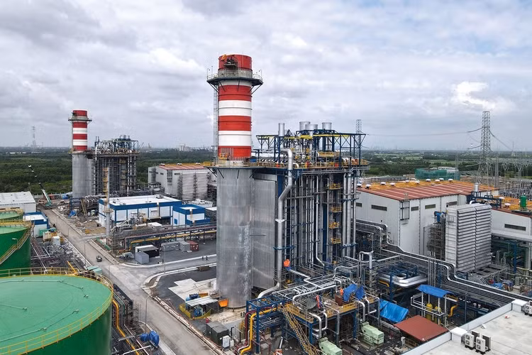 Đến nay, số dự án LNG thuộc Quy hoạch điện VIII điều chỉnh được đầu tư chỉ đếm trên đầu ngón tay. Ảnh: Xuân Thành