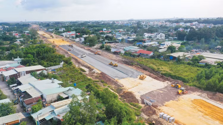 Có 78 công trình, dự án thuộc lĩnh vực hạ tầng giao thông được lên kế hoạch khởi công, khánh thành vào ngày 19/12/2025. Ảnh: Lê Tiên