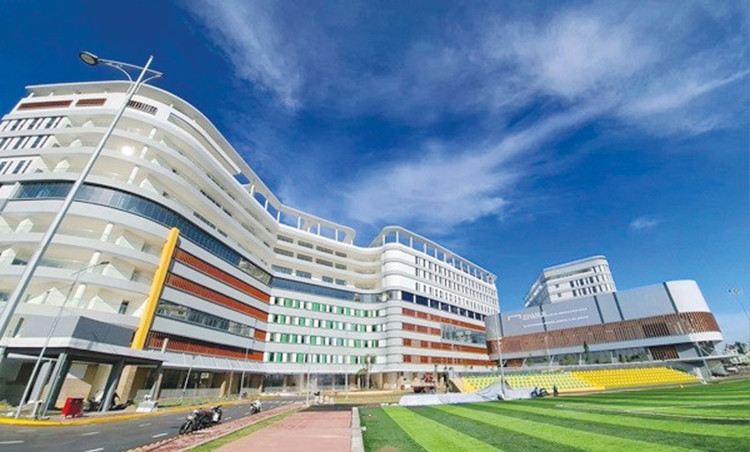 Công ty CP Xây dựng số 5 tham gia liên danh xây dựng Trường Đại học Y khoa Phạm Ngọc Thạch - Cơ sở 2 (trúng thầu cuối năm 2022 với giá 2.059 tỷ đồng). Ảnh sưu tầm: Nhã Chi