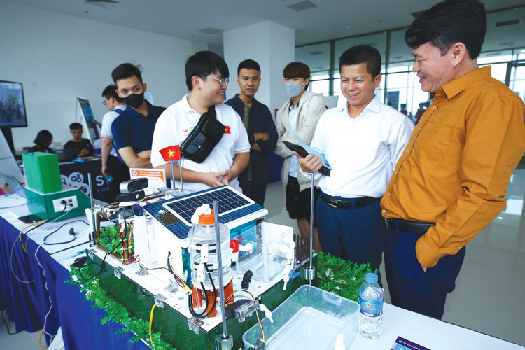 Các chính sách được sửa đổi, bổ sung của Luật Sở hữu trí tuệ tạo thuận lợi cho các viện, trường kết nối với doanh nghiệp nghiên cứu, khai thác các sáng chế, phát minh. Ảnh minh họa: Hoàng Loan