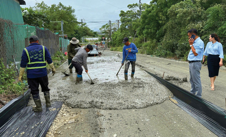 Có dự án là công trình giao thông nhưng chủ đầu tư xác định gói thầu xây lắp gồm tổ hợp nhiều công trình. Ảnh minh họa: Trần Vũ