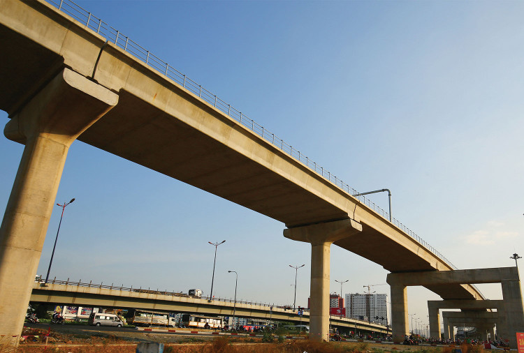 Dự án Xây dựng tuyến tàu điện ngầm số 2 TP.HCM, tuyến Bến Thành - Tham Lương có chiều dài 11,3 km, tổng mức đầu tư 2,1 tỷ USD, tương đương 47.890 tỷ đồng. Ảnh: Lê Tiên