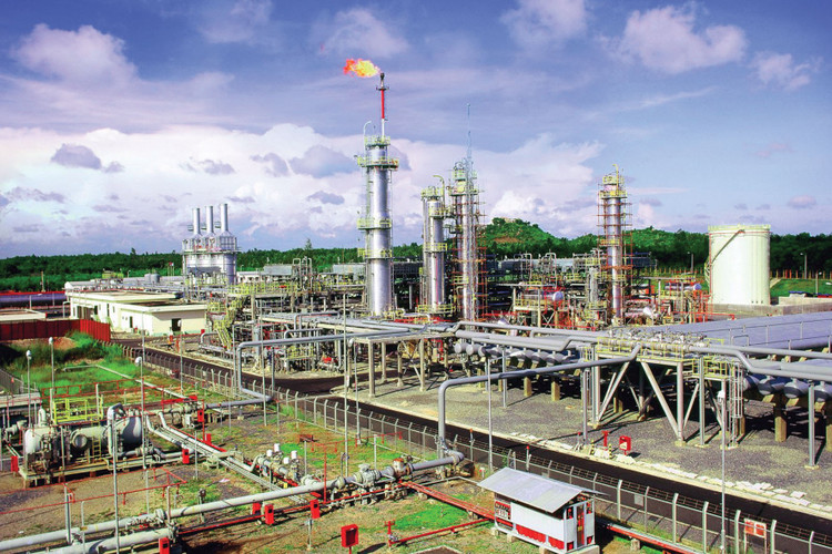 Kinh tế nhà nước phải trở thành "bệ đỡ", "mở đường" và "tiếp sức" để doanh nghiệp tư nhân tham gia sâu hơn vào chuỗi giá trị và phát triển công nghiệp hỗ trợ. Ảnh: Gia Khoa