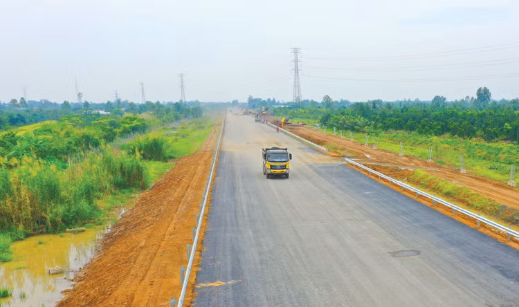VNCN E&C trúng nhiều gói thầu hạ tầng giao thông quy mô lớn từ đầu năm 2025 đến nay. Ảnh: Hòa Phú