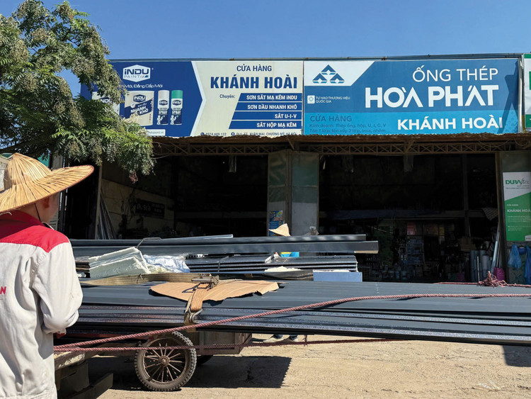 Dự thảo Luật Quản lý thuế (sửa đổi) kiến nghị xóa bỏ hình thức thuế khoán với hộ, cá nhân kinh doanh. Ảnh: Lê Thắng