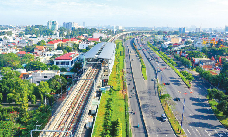 Dự án tuyến đường sắt đô thị kéo dài từ metro Bến Thành - Suối Tiên về Trung tâm hành chính tỉnh, sân bay Long Thành có chiều dài khoảng 41,4 km, sơ bộ tổng mức đầu tư hơn 60.261 tỷ đồng. Ảnh: Lê Tiên