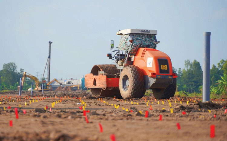 Tổng giá trị khối lượng thi công 11 gói thầu xây lắp đoạn tuyến đi qua địa bàn TP. Cần Thơ hiện đạt 10.577 tỷ đồng. Ảnh: Tuệ Nhân