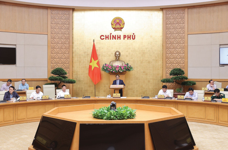 Thủ tướng Phạm Minh Chính chủ trì Phiên họp Chính phủ nhằm đánh giá tình hình vận hành mô hình chính quyền địa phương 2 cấp. Ảnh: Quý Bắc