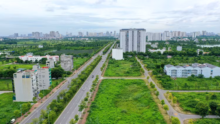 Việc linh hoạt phương thức thanh toán đi kèm với các điều kiện chặt chẽ có thể giúp việc triển khai dự án trên quỹ đất đối ứng của nhà đầu tư được rút ngắn, góp phần tăng sức hút cho dự án BT, nhất là các công trình quan trọng, quy mô lớn. Ảnh: Lê Tiên