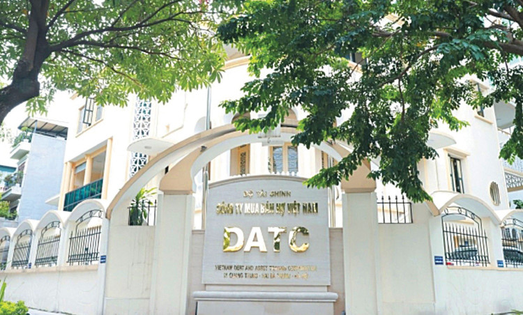 Năm 2024, doanh thu từ mảng xử lý nợ mua theo thỏa thuận chiếm tới 99% doanh thu của DATC, với 3.622,5 tỷ đồng. Ảnh St: Nhã Chi