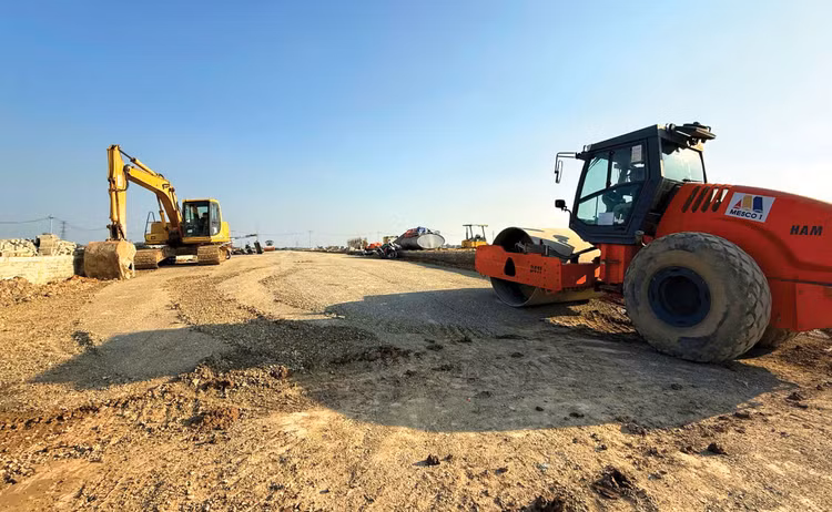 Đối với các nội dung thuộc đề xuất kỹ thuật của nhiều gói thầu xây lắp, việc làm rõ gần như không xảy ra với lý do làm thay đổi bản chất của HSDT. Ảnh: Tiến Tân