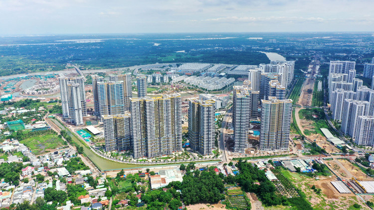 Không gian đô thị phát triển theo hướng mở rộng sau sáp nhập đơn vị hành chính mở ra cơ hội đầu tư bất động sản. Ảnh: Lê Tiên