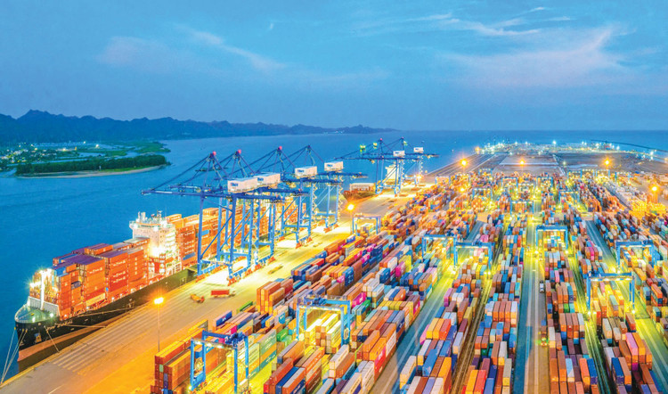 Theo Cục Thống kê (Bộ Tài chính), để đạt mục tiêu tăng trưởng GDP cả năm 8,3% thì quý IV nền kinh tế phải đạt mức tăng trưởng 9,5%