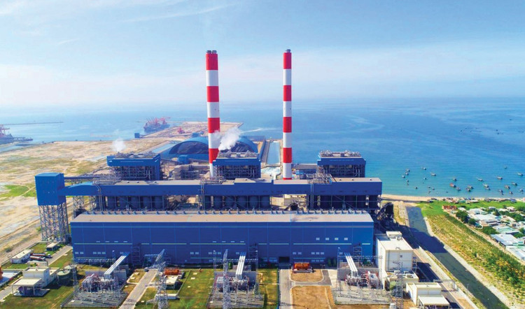 Năm 2026, Nhà máy Nhiệt điện Vĩnh Tân 4 tổ chức đấu thầu 4 gói cung cấp than nhập khẩu để phục vụ sản xuất điện với tổng dự toán hơn 7.000 tỷ đồng. Ảnh EVN