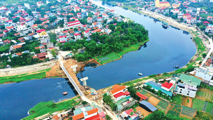 Giải ngân vốn đầu tư công của các chương trình mục tiêu quốc gia đến ngày 30/6/2025 ước đạt 18.287,9 tỷ đồng. Ảnh: Lê Tiên