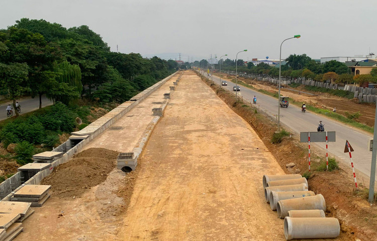 Thông tư số 79/2025/TT-BTC có quy định nhằm tháo gỡ các nội dung gây nhiều tranh cãi trong hoạt động đấu thầu xây lắp liên quan đến yêu cầu về hợp đồng tương tự. Ảnh: Tiên Giang