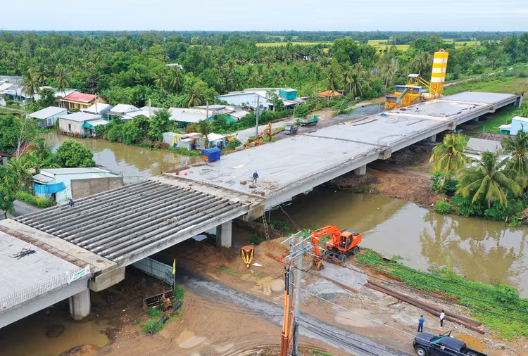 Giải phóng mặt bằng là điểm nghẽn lớn và dai dẳng nhất, đặc biệt với các dự án giao thông, dự án đô thị quy mô lớn và dự án có quỹ đất tái định cư phức tạp. Ảnh: Song Lê