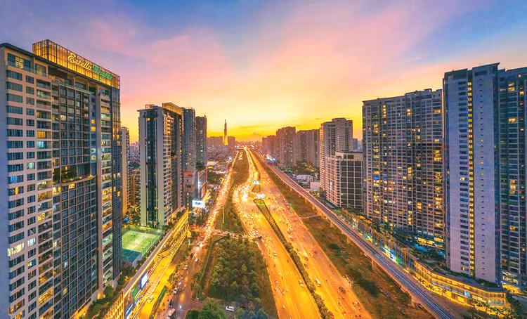 Cơ quan điều hành trung tâm tài chính quốc tế tại địa phương được phân quyền tối đa về đăng ký, công nhận thành viên, chính sách ưu đãi, giải quyết tranh chấp và các hoạt động khác trong trung tâm tài chính. Ảnh: Đông Giang