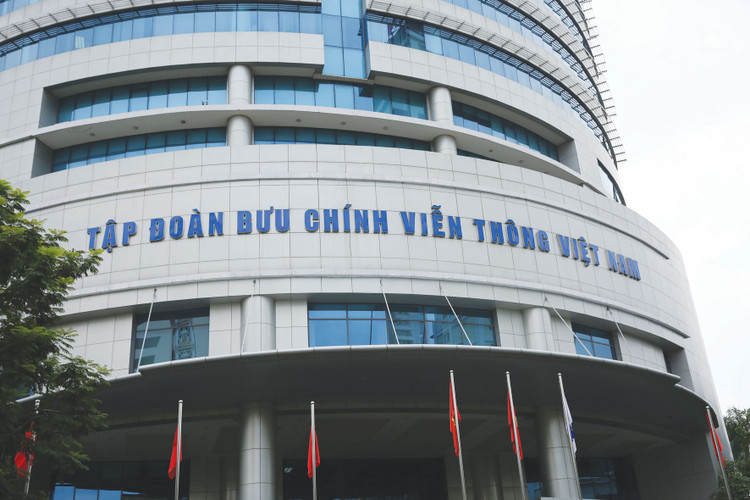 VNPT đang thực hiện thoái vốn tại 26 doanh nghiệp liên kết. Ảnh: Nhã Chi