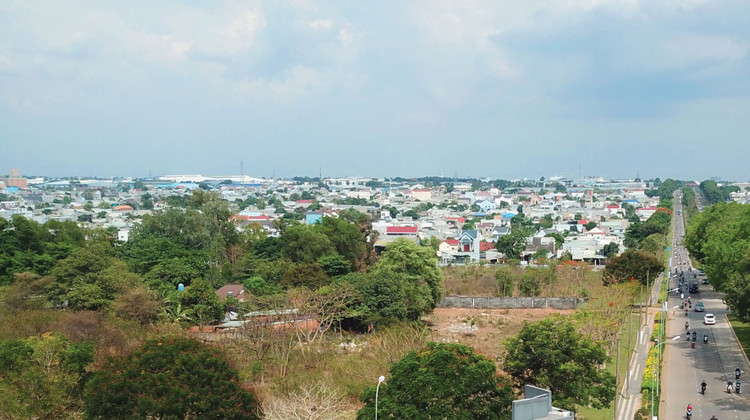 Trung tâm Dịch vụ đấu giá tài sản tỉnh Đồng Nai vừa thông báo đấu giá nhiều khu đất trên địa bàn. Ảnh: Công Thành