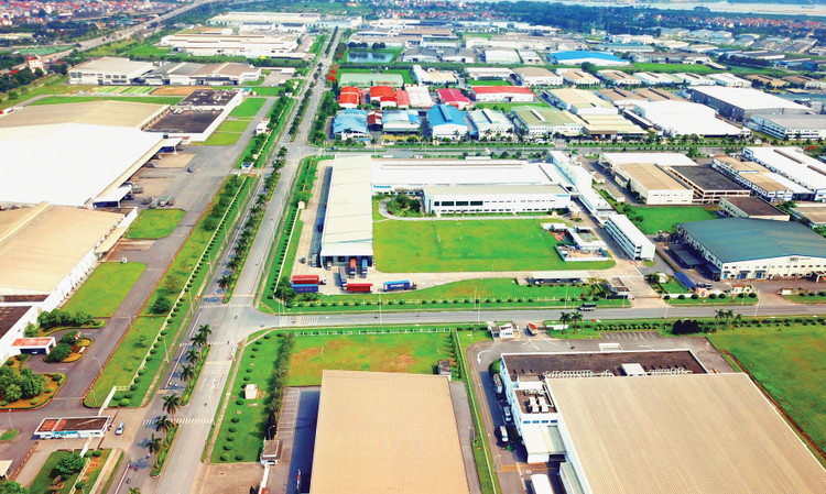 Hạ tầng điện, nước, trung tâm dữ liệu cần được đồng bộ xây dựng để tăng sức hấp dẫn các dòng vốn đầu tư. Ảnh: Lê Tiên