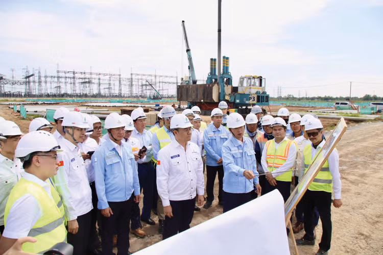 Tổng giám đốc Petrovietnam Lê Mạnh Cường cùng đoàn công tác kiểm tra tiến độ các Dự án Nhà máy Nhiệt điện Ô Môn III và Ô Môn IV