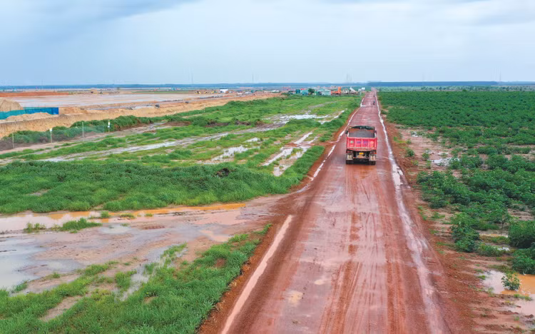 Trong kế hoạch đầu tư công năm 2026, TP.HCM bố trí 14.611 tỷ đồng vốn đầu tư của Nhà nước tham gia thực hiện các dự án PPP và dự án phục vụ PPP. Ảnh: Nguyễn Công Thành