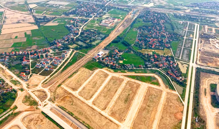 Thời gian gần đây, Ninh Bình cho thấy sức hút lớn đối với các nhà đầu tư, doanh nghiệp bất động sản. Ảnh minh họa: Bình Minh