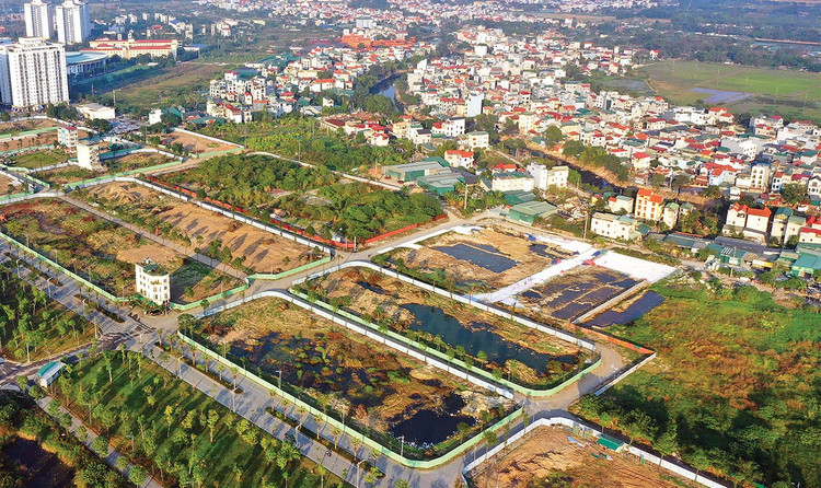 Nhiều thửa đất vùng ven Hà Nội có giá trúng đấu giá cao gấp nhiều lần giá khởi điểm. Ảnh: Khôi Lê