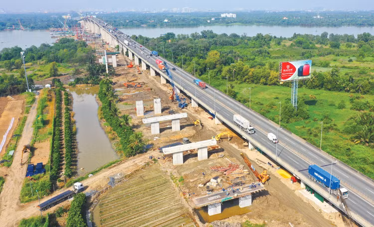 Đến hết ngày 18/12/2025, lũy kế giải ngân của cả nước đạt 603.602,1 tỷ đồng, tương ứng 66,1% kế hoạch Thủ tướng giao. Ảnh: Lê Tiên