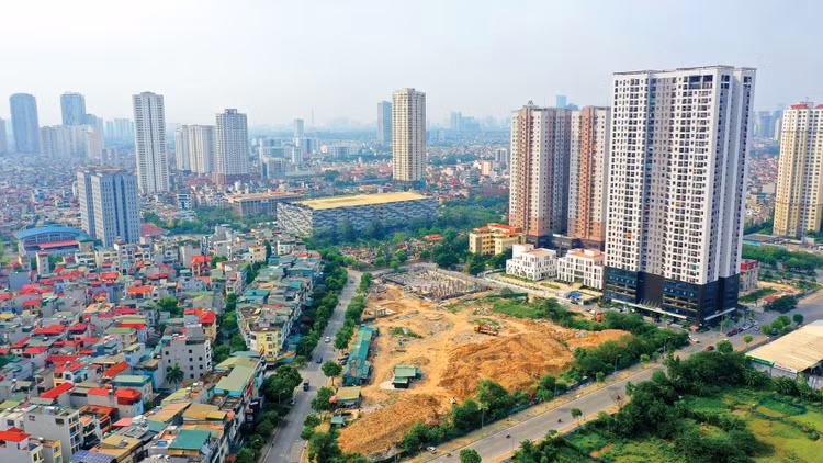 Việc rà soát, thực hiện các kết luận thanh tra có hiệu lực pháp luật sẽ giúp Hà Nội tháo gỡ dứt điểm khó khăn cho các dự án, khơi thông nguồn lực phát triển kinh tế - xã hội. Ảnh: Xuân Mộc