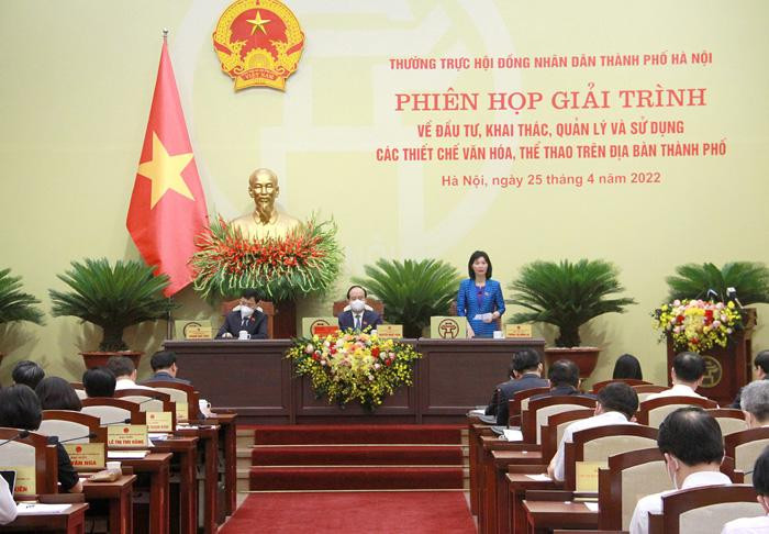 Phiên họp giải trình về việc đầu tư, khai thác, quản lý và sử dụng các thiết chế văn hóa, thể thao trên địa bàn Thành phố (Ảnh: UBND TP. Hà Nội)