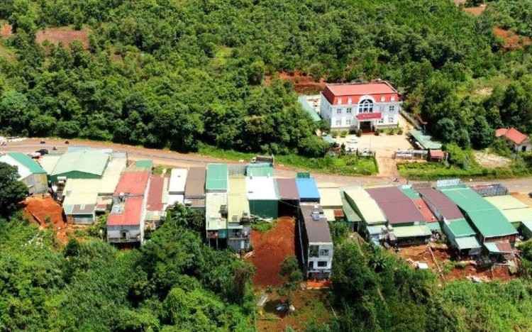 Gói thầu số 12 Thi công xây dựng công trình thuộc Dự án Khắc phục sự cố sạt lở, hậu quả thiên tai đường Tỉnh lộ 1 đoạn qua xã Quảng Tâm, huyện Tuy Đức có giá 72,19 tỷ đồng