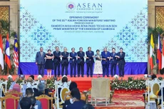 Hơn bao giờ hết, ASEAN cần đoàn kết, phát huy vai trò trung tâm, nỗ lực xây dựng Cộng đồng "thống nhất trong đa dạng", gắn kết, bao trùm và hợp tác. Ảnh: Tuấn Anh