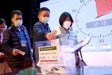 Có ý kiến cho rằng cần bổ sung điều kiện chứng minh nhà đầu tư đăng ký tham gia đấu giá đủ năng lực tài chính nộp tiền trúng đấu giá. Ảnh minh họa: Nhã Chi