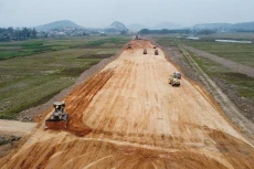 Tháo gỡ khó khăn, vướng mắc về quản lý chi phí và hợp đồng xây dựng