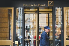 Bối cảnh lạm phát cao nhất trong nhiều thập kỷ buộc các ngân hàng trung ương tăng lãi suất, làm dấy lên lo ngại suy thoái trên thị trường tài chính