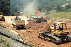 Trong số 3 dự án PPP cao tốc Bắc - Nam phía Đông giai đoạn 2017 - 2020, chỉ có cao tốc đoạn Nha Trang - Cam Lâm đạt sản lượng đáp ứng kế hoạch đề ra. Ảnh minh họa: Tường Lâm