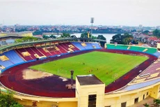 Việc cải tạo, sửa chữa Sân vận động Việt Trì đã cơ bản hoàn thành, sẵn sàng cho việc tổ chức thi đấu môn bóng đá nam SEA Games 31. Ảnh: Công Thành