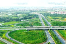 Dự án Đầu tư xây dựng đường Vành đai 4 - vùng Thủ đô Hà Nội dự kiến cơ bản hoàn thành năm 2026, đưa vào khai thác năm 2027. Ảnh: Lê Tiên